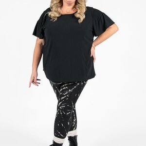 Lularoe Stephanie top solid blackk